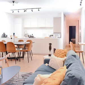 https://r213-residences-apparts-botanique.brusselshotelsbook.com